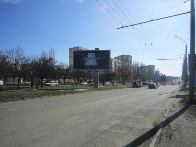 Беклайт 8x4,  пр-т Небесной сотни
